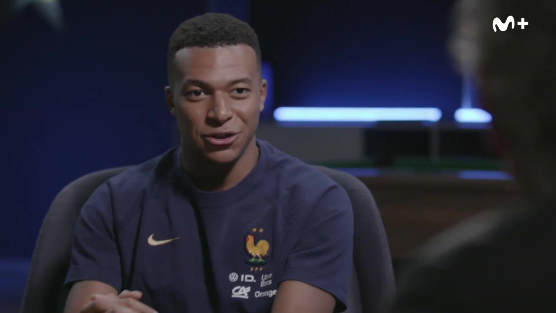 姆巴佩C罗一直是我的榜样他是头号球星他是皇马的标杆